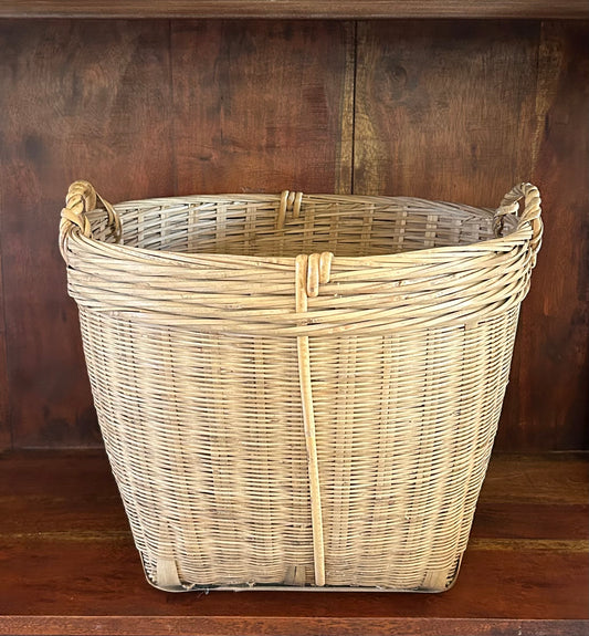 16” x 12” Vintage Basket
