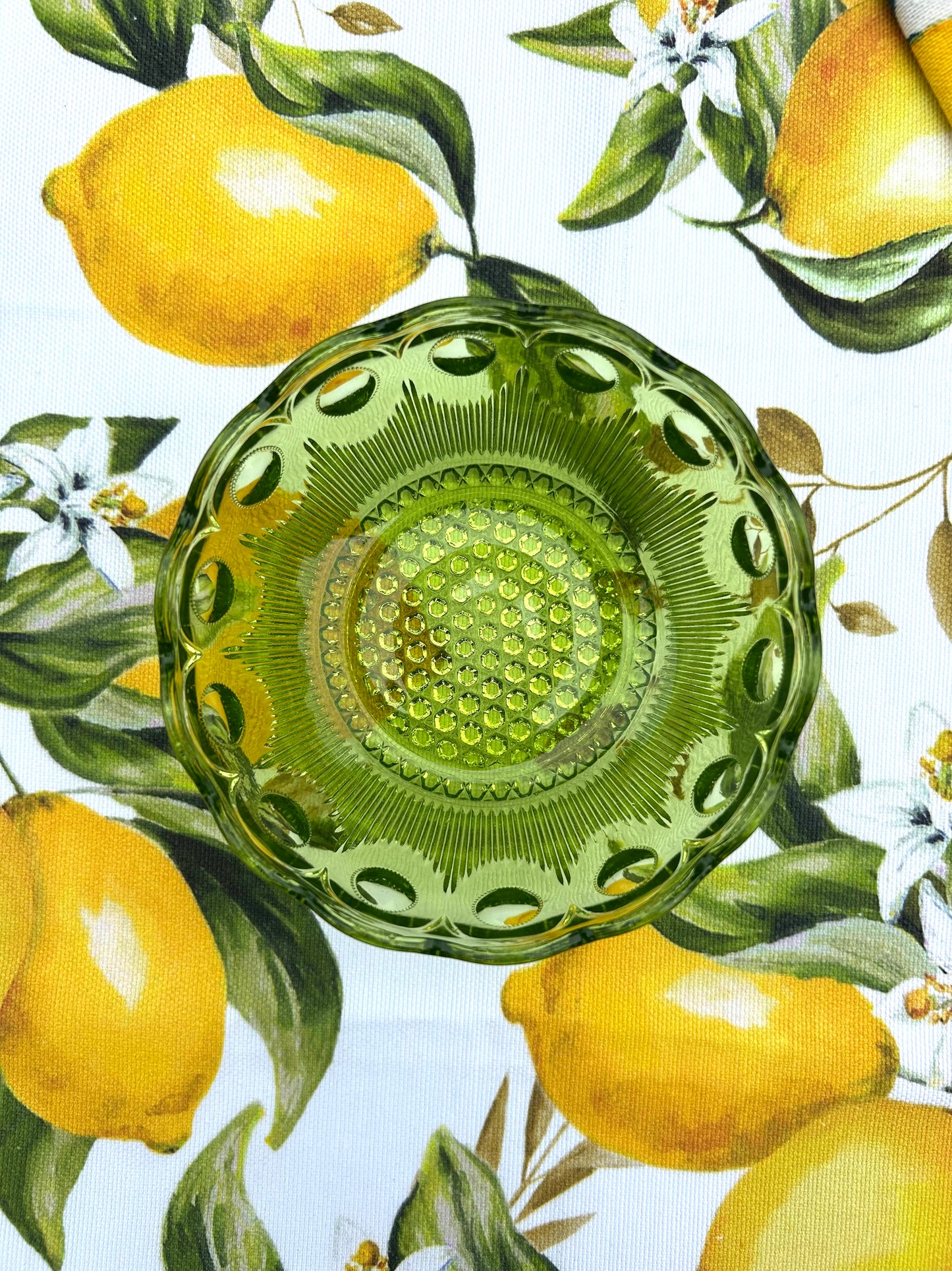 4.5” x 1.5” Vintage Manhattan Glass Bowl