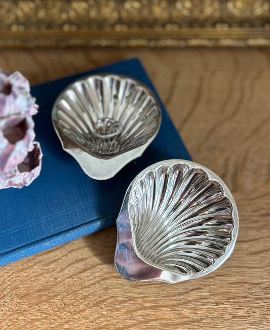 Paris - 4” x 3.5” Silverplate Shell Dish