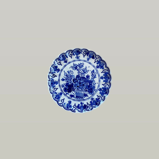Paris- 5.75” Delft Plate
