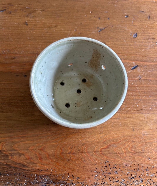 Provence - 4” x 2” Stoneware Faisselle