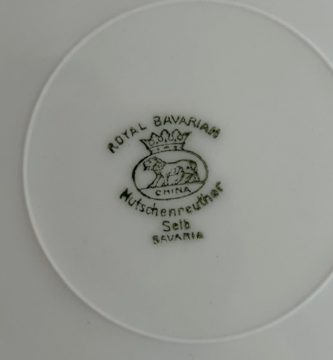 Bavarian 11” Cake Plate with handles