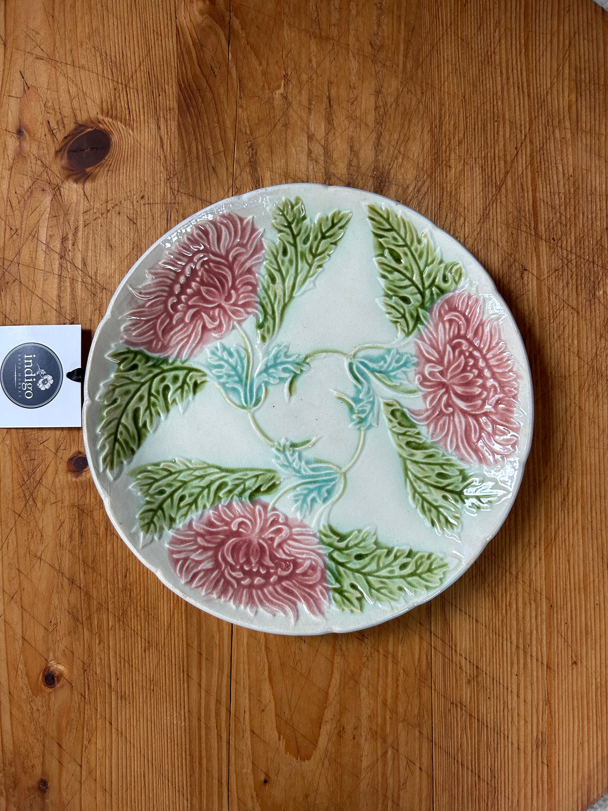 8.25” French Majolica 1900s Chrysanthemum Plate